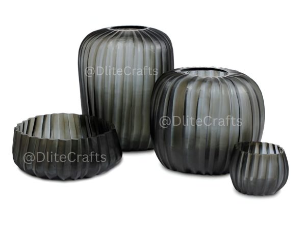 Manakara Vase Indigo Smoke Grey