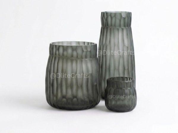 Mathura Vase indigo grey