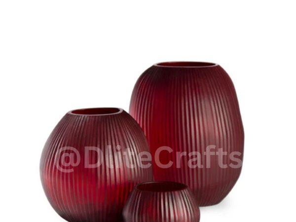 Naga Vase Red