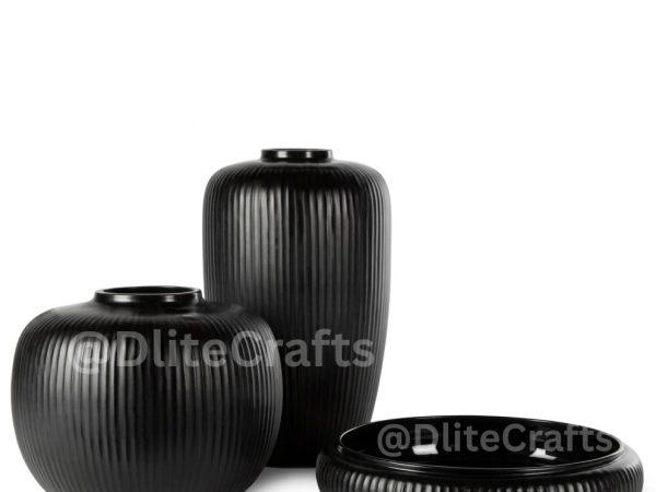 Pinara Vase Black