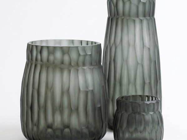 Mathura Vase indigo grey