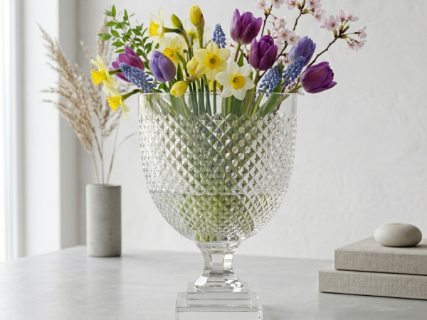 Trophy vase 1165